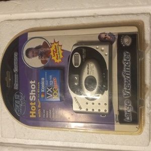 Gear to go hot shot with built in flash 35mm camera large viewfinder film & batt